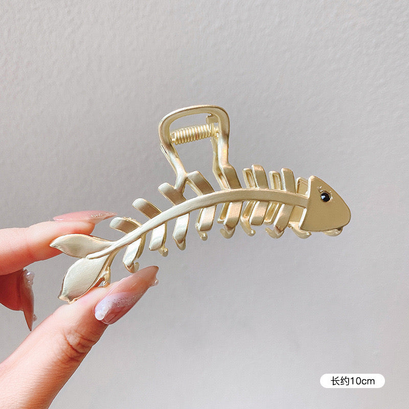 Snack shaped Metal claw clips