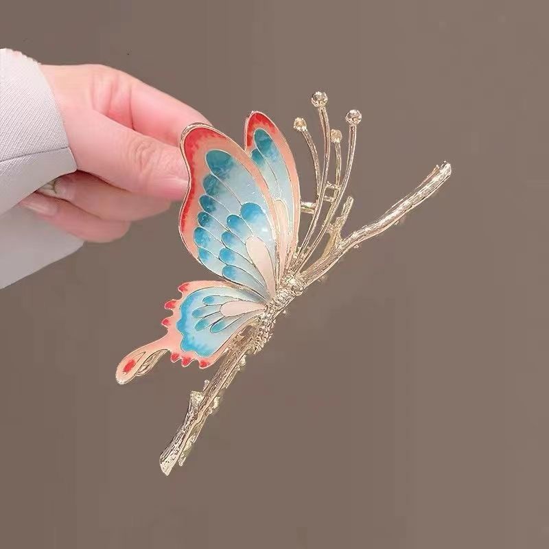 Beautiful design Butterfly Claw clip (pack of 1)